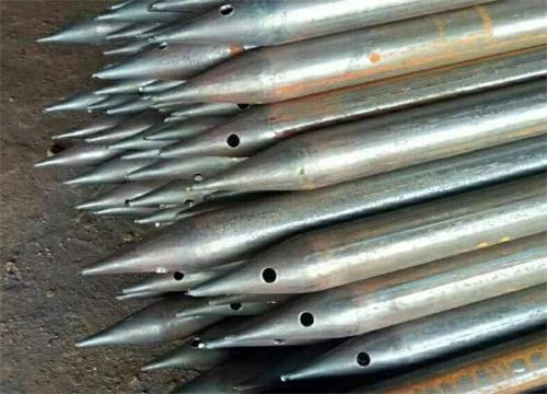 敖汉隧道钢花管现货